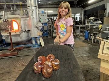 Kinder können in der Glasmanufaktur selber kreativ werden